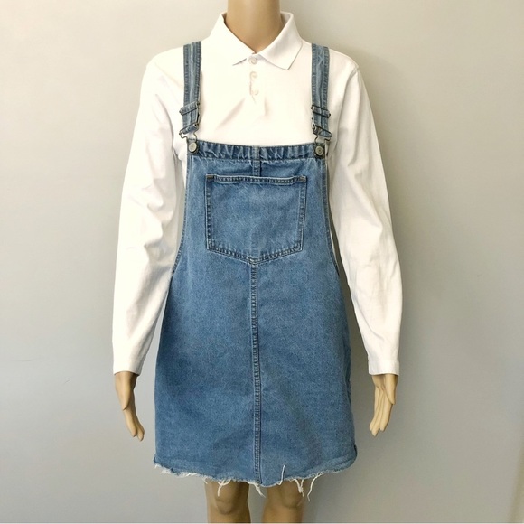 Bluenotes Oversized Slouchy Light Washed Relaxed Fit Casual Overall Denim Dress. - Picture 2 of 12